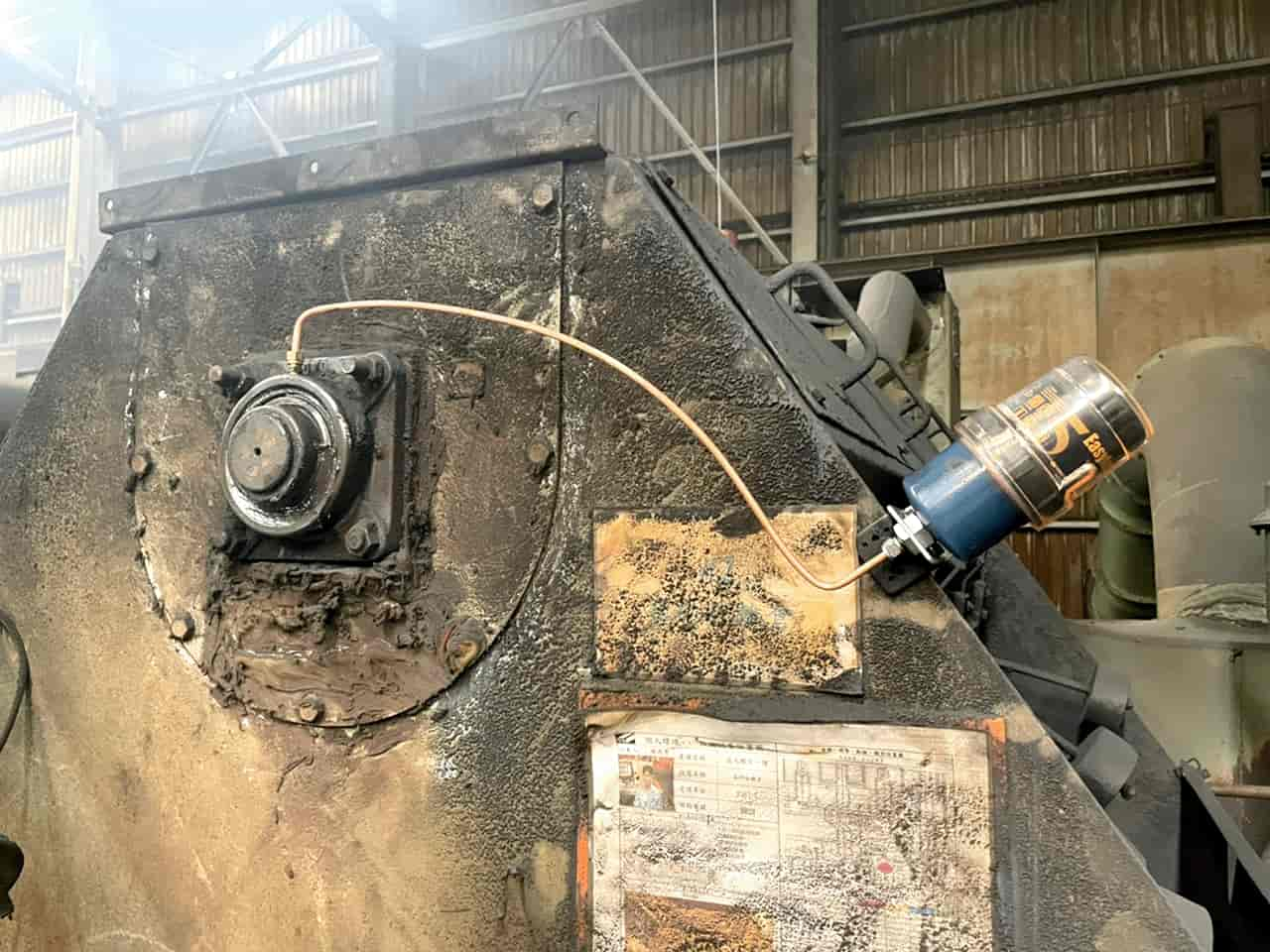 Sandblasting machine